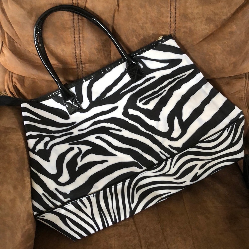 Zebra Tote Bag